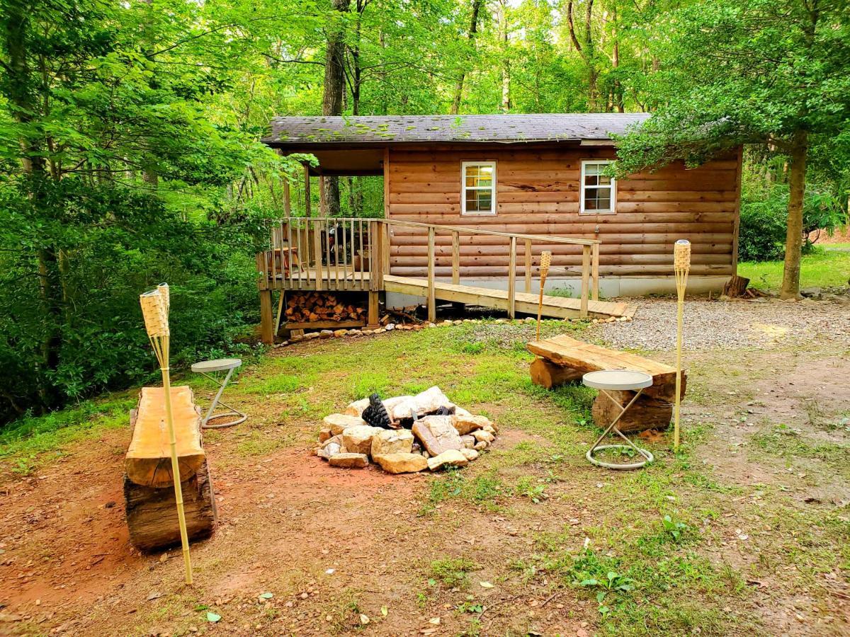 Lil' Log At Hearthstone Cabins And Camping - Pet Friendly Хелен Экстерьер фото